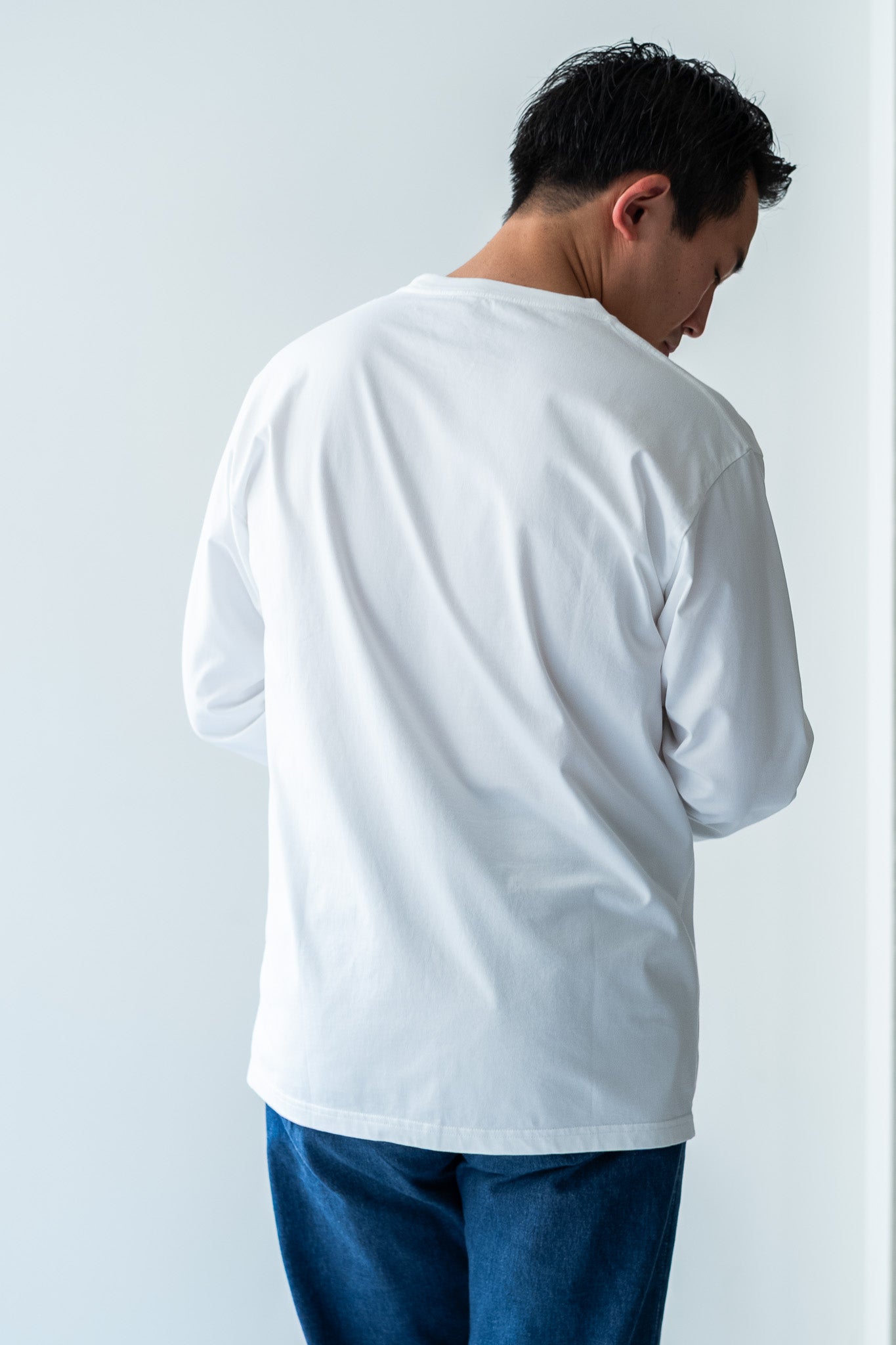 Essential L/S Tee 〔WHITE〕