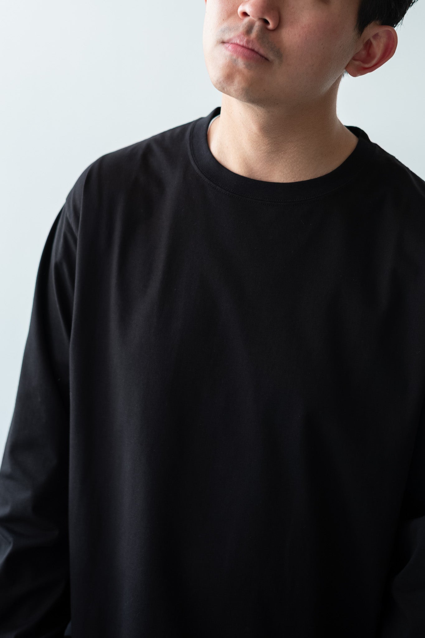 Essential L/S Tee 〔BLACK〕