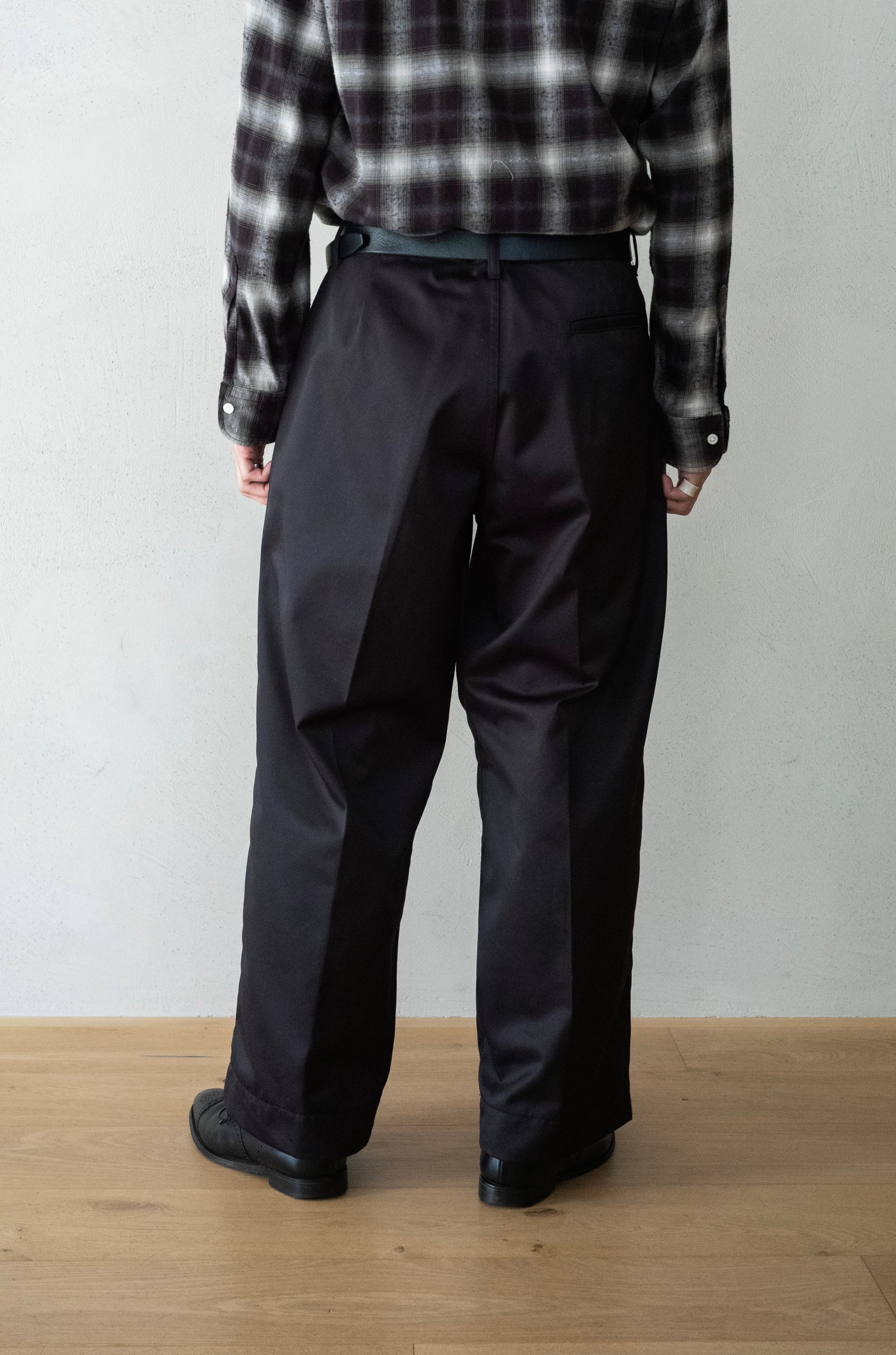 EX WIDE TROUSERS 〔BLACK〕 | cliché