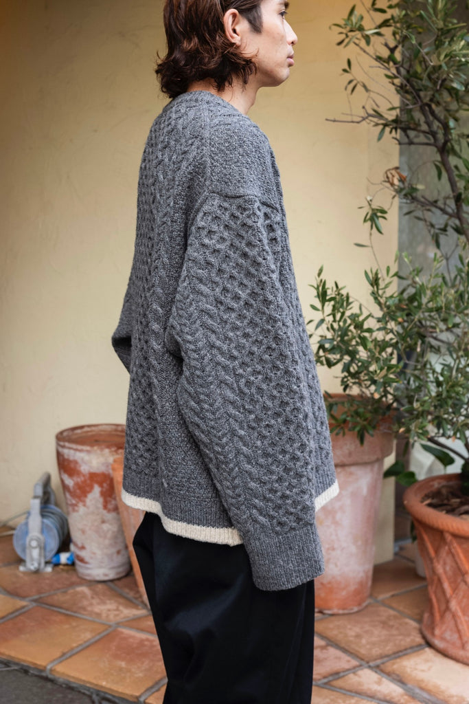 GUNTE KNIT SWEATER