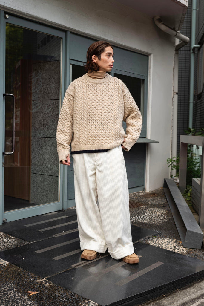 GUNTE KNIT SWEATER