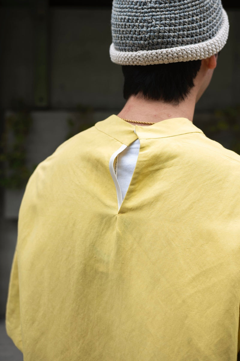 MOCK NECK TEE [YELLOW] | cliché
