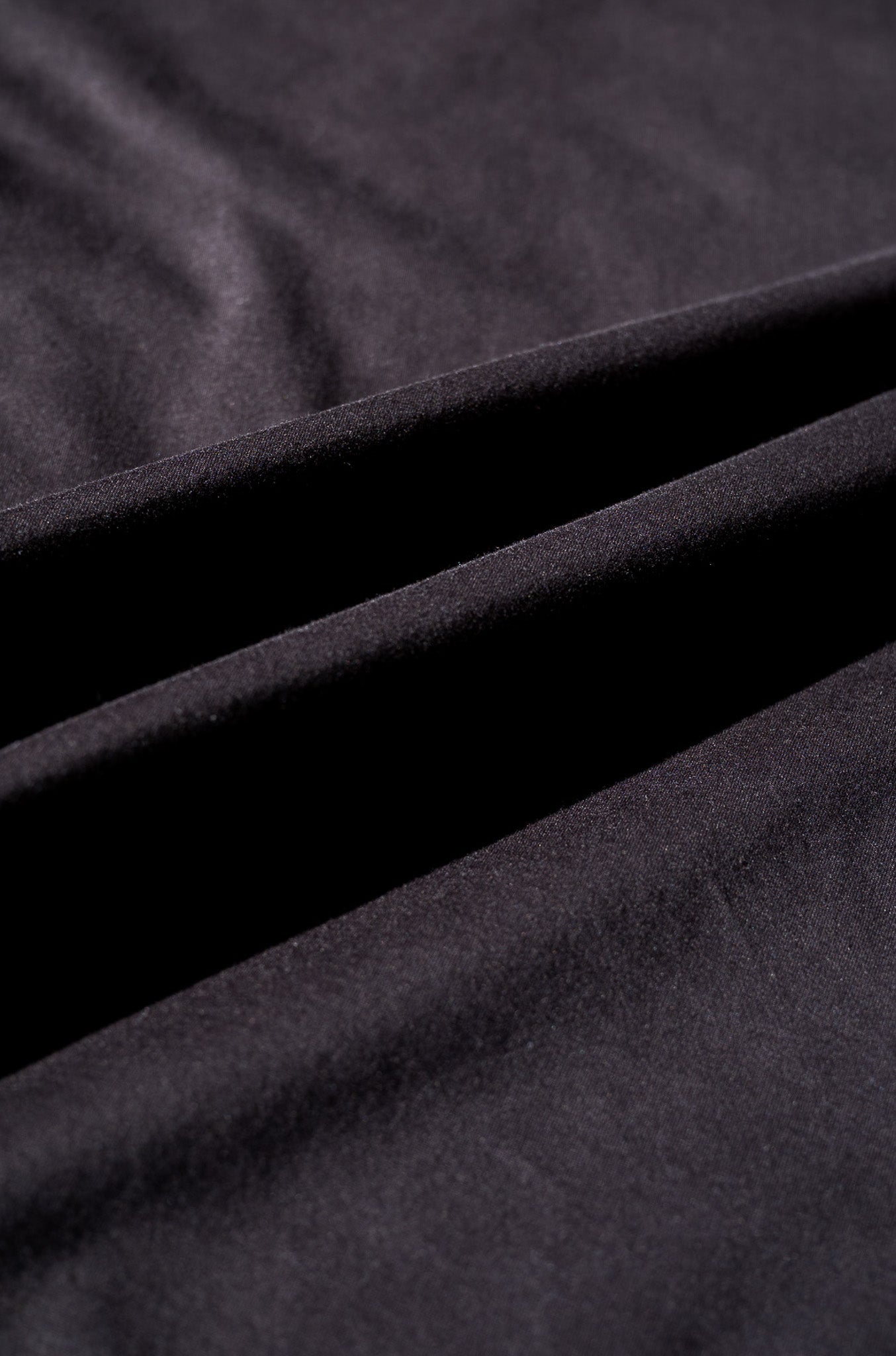 Essential S/S Tee 〔BLACK〕
