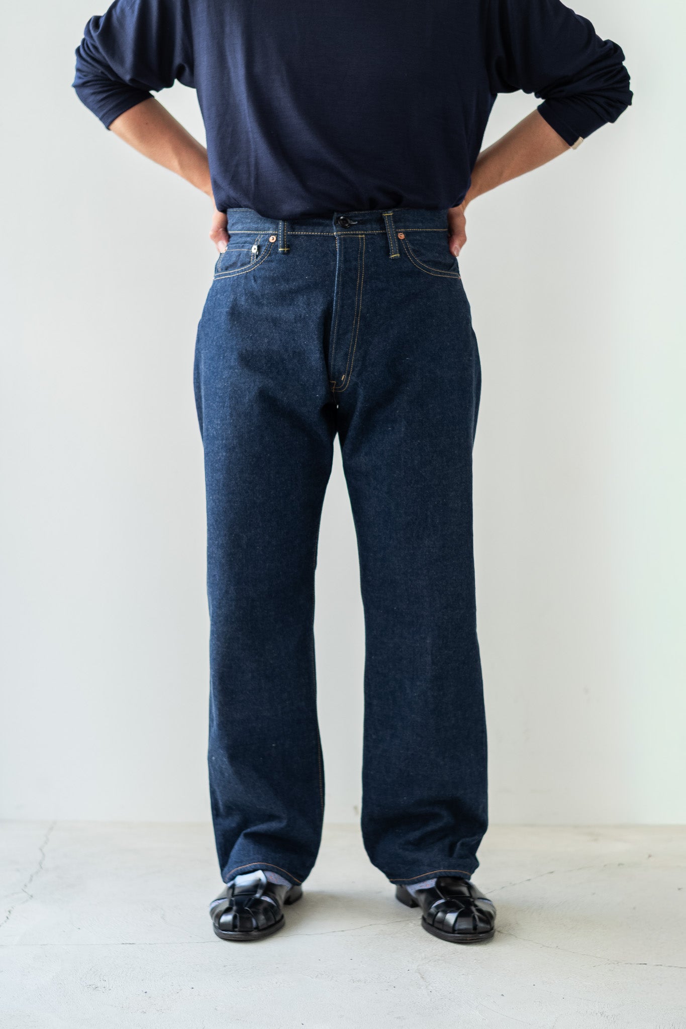 Denim Straight Trousers 〔INDIGO〕