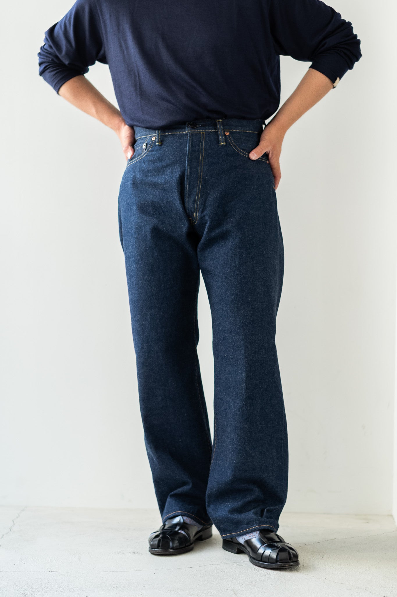 Denim Straight Trousers 〔INDIGO〕