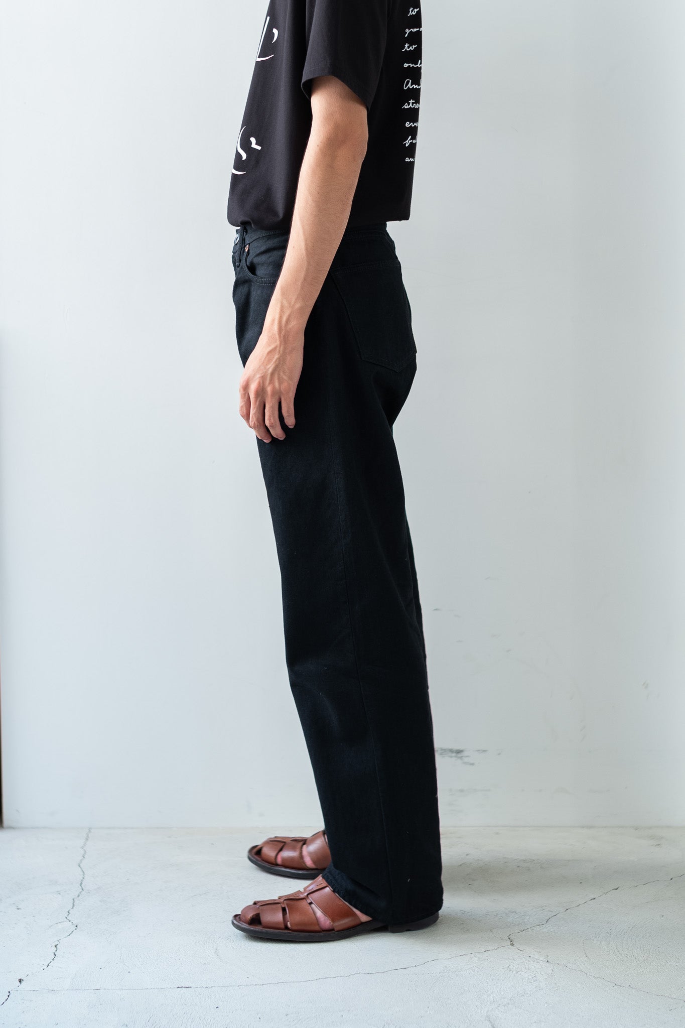 Denim Straight Trousers 〔BLACK〕