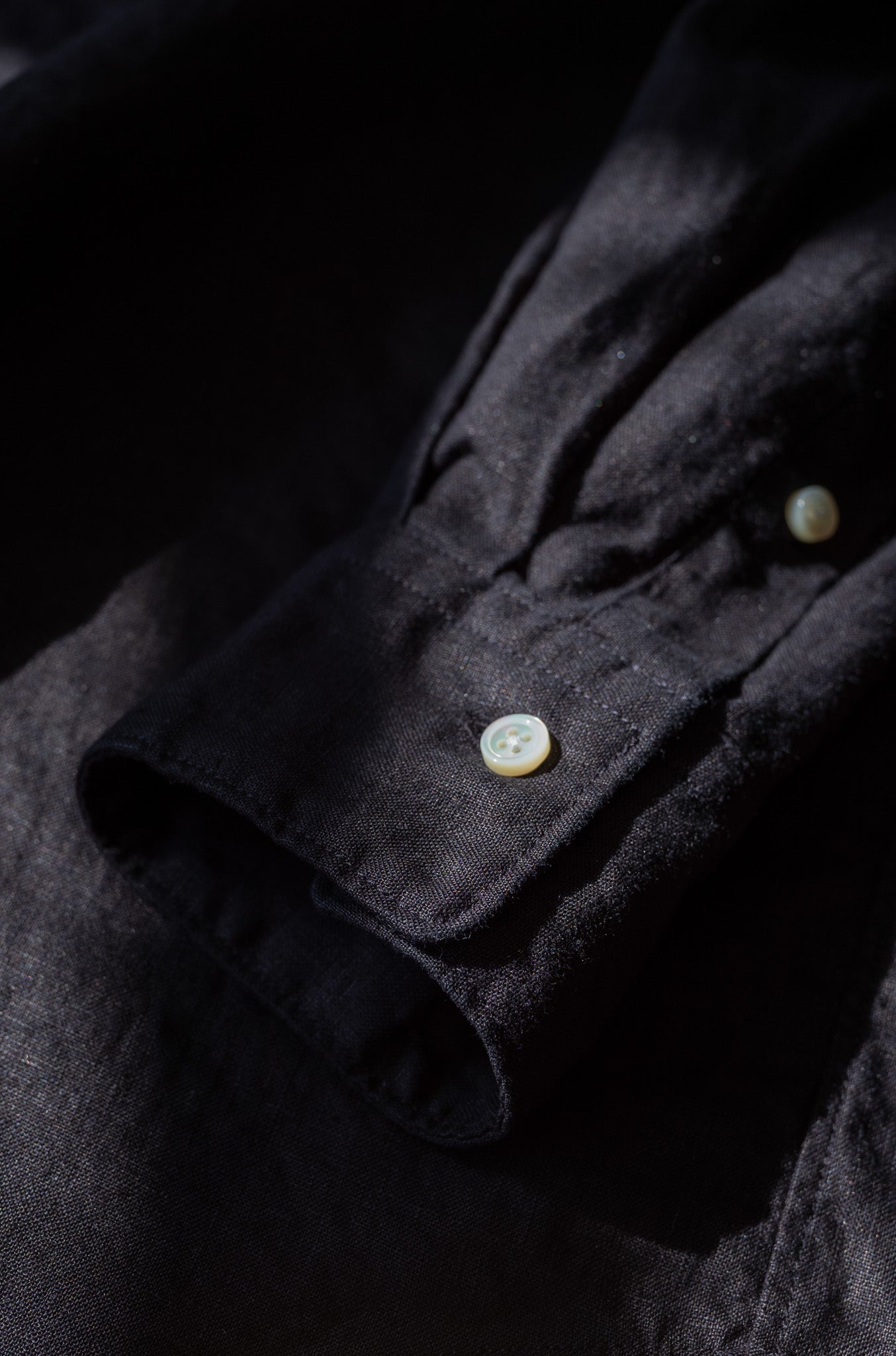 Essential Linen Shirt | cliché