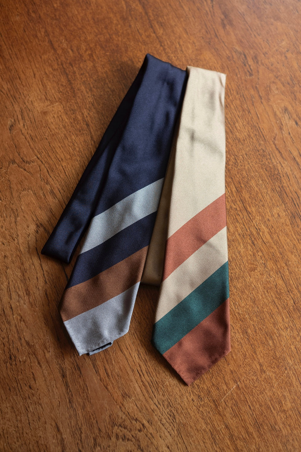 小物 Atto Vannucci (sette pieghe) グレー×イエローグリーンレジメンタル タイ【Sette Pieghe