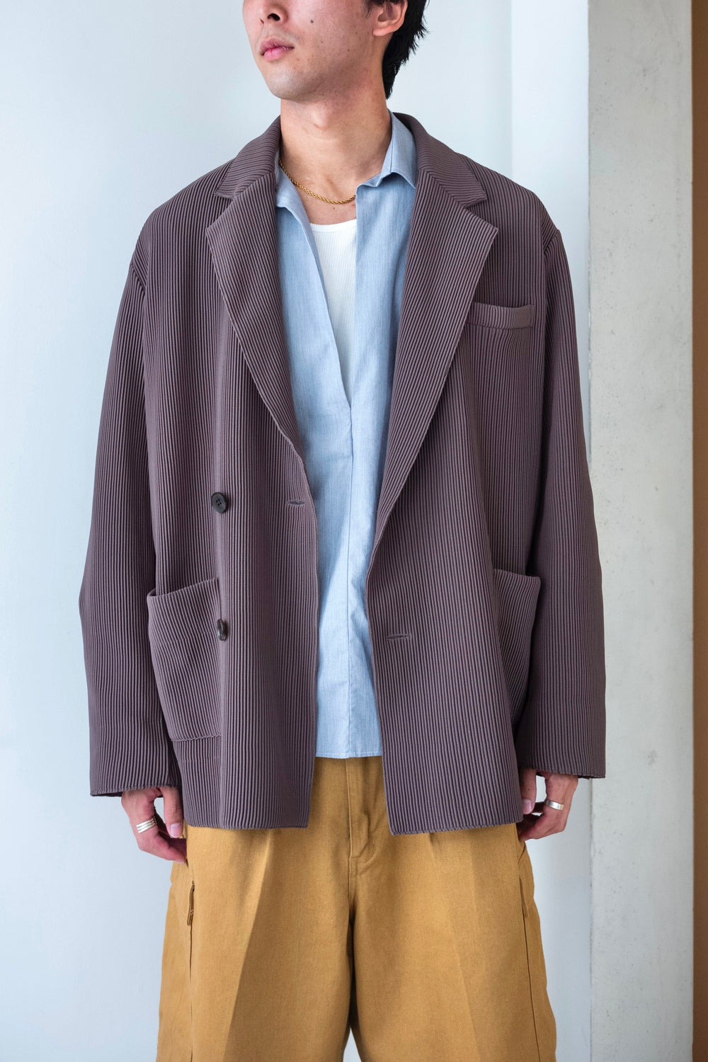 OVERSIZED GRADATION PLEATS JACKET | cliché