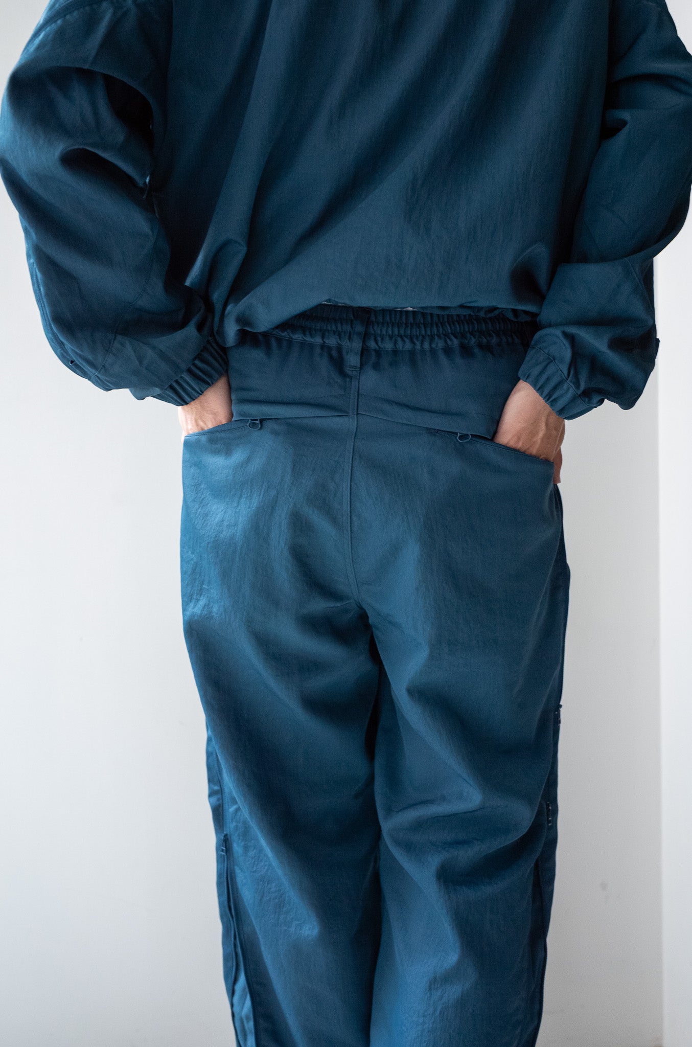 パンツ ALOUND TWOTUCK BELTED VENTILATION NYLON Ventilatied Nylon Pants | cliché
