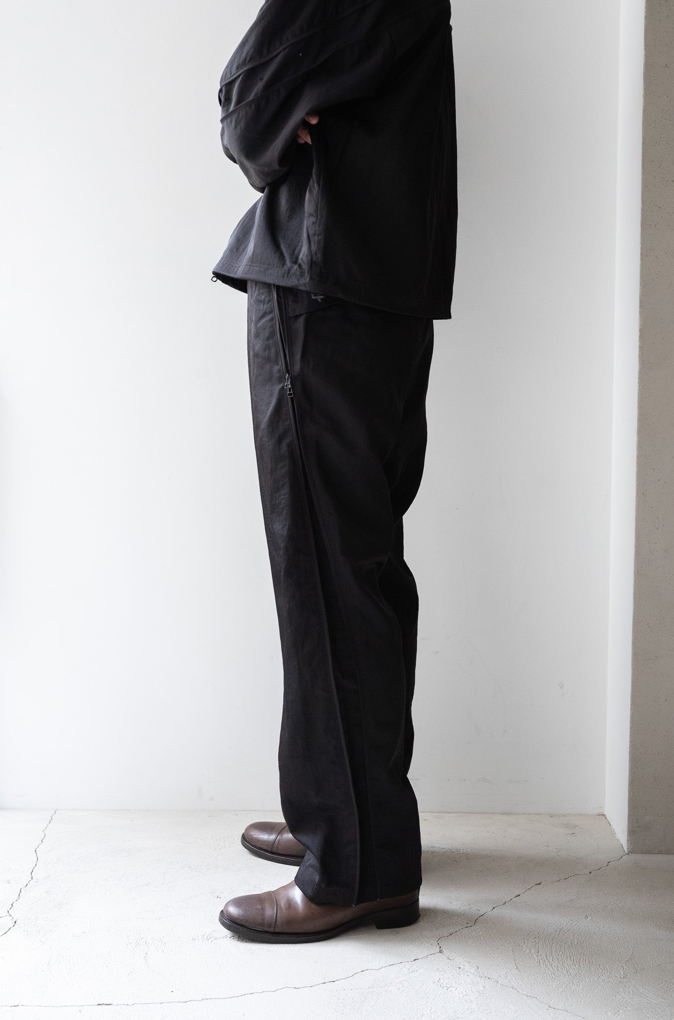 パンツ ALOUND TWOTUCK BELTED VENTILATION NYLON L1004548_8f7f2610-fabc-4145-