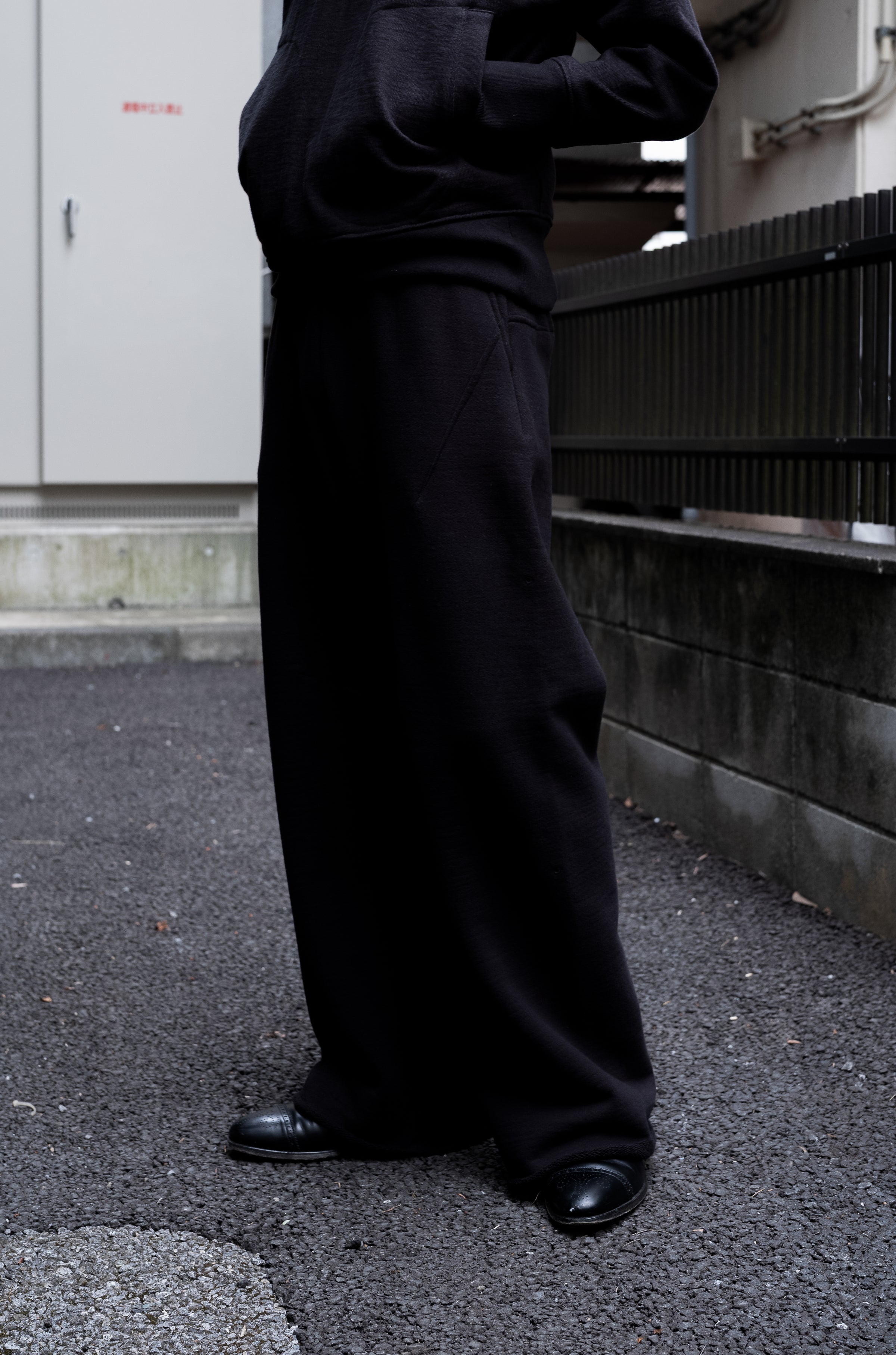 EX WIDE TROUSERS 〔BLACK〕 by cliché EX WIDE TROUSERS 〔BLACK〕 | cliché