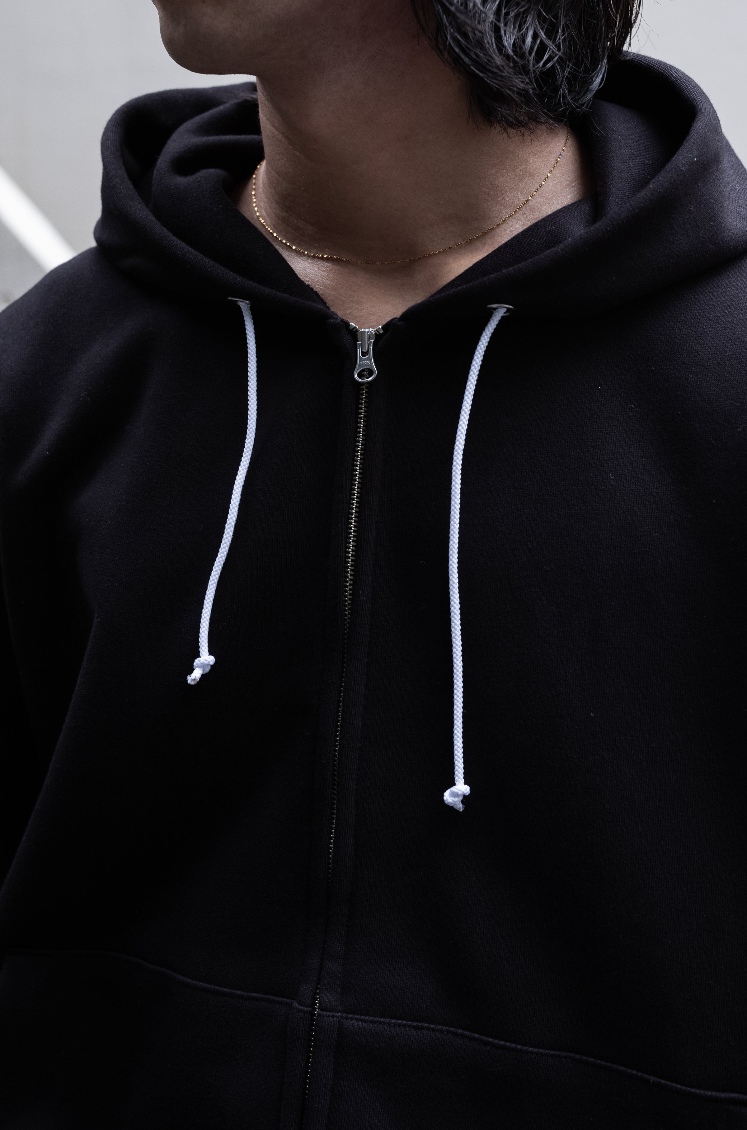 _173 ZIP HOODIE | cliché