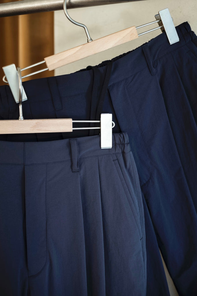 WINDPROOF NYLON WIDE EASY TROUSERS