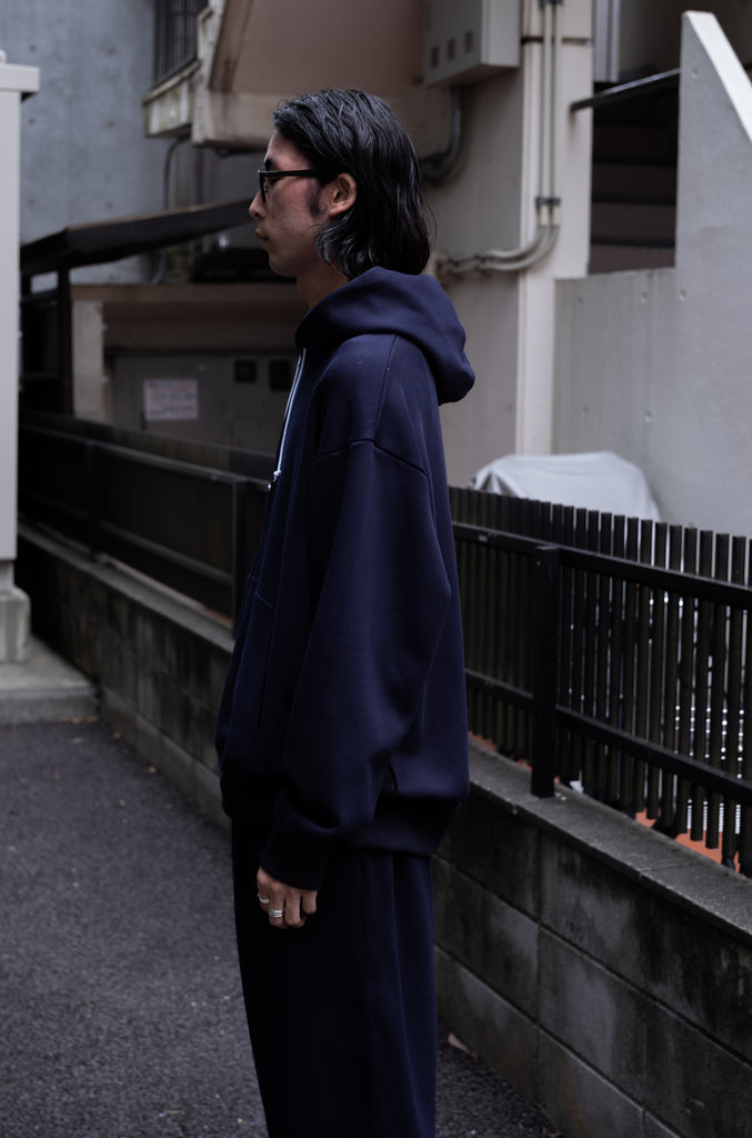 _173 ZIP HOODIE