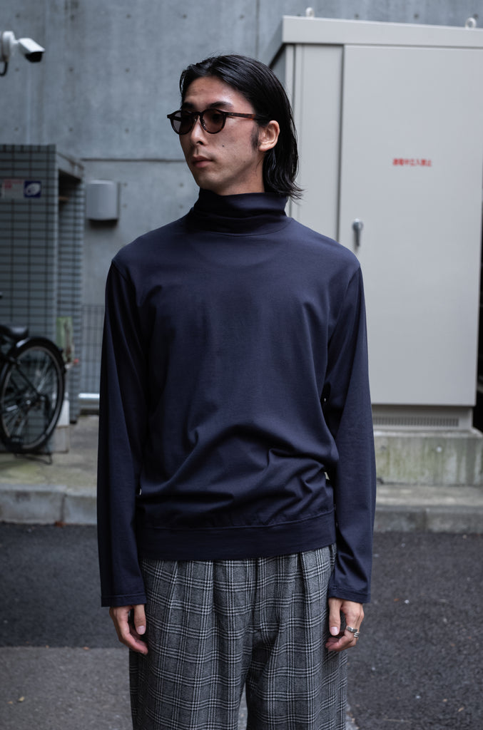 Turtle Neck L/S Shirt