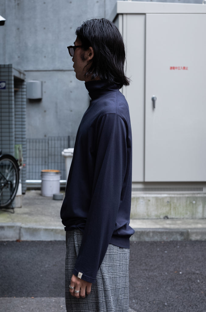 Turtle Neck L/S Shirt