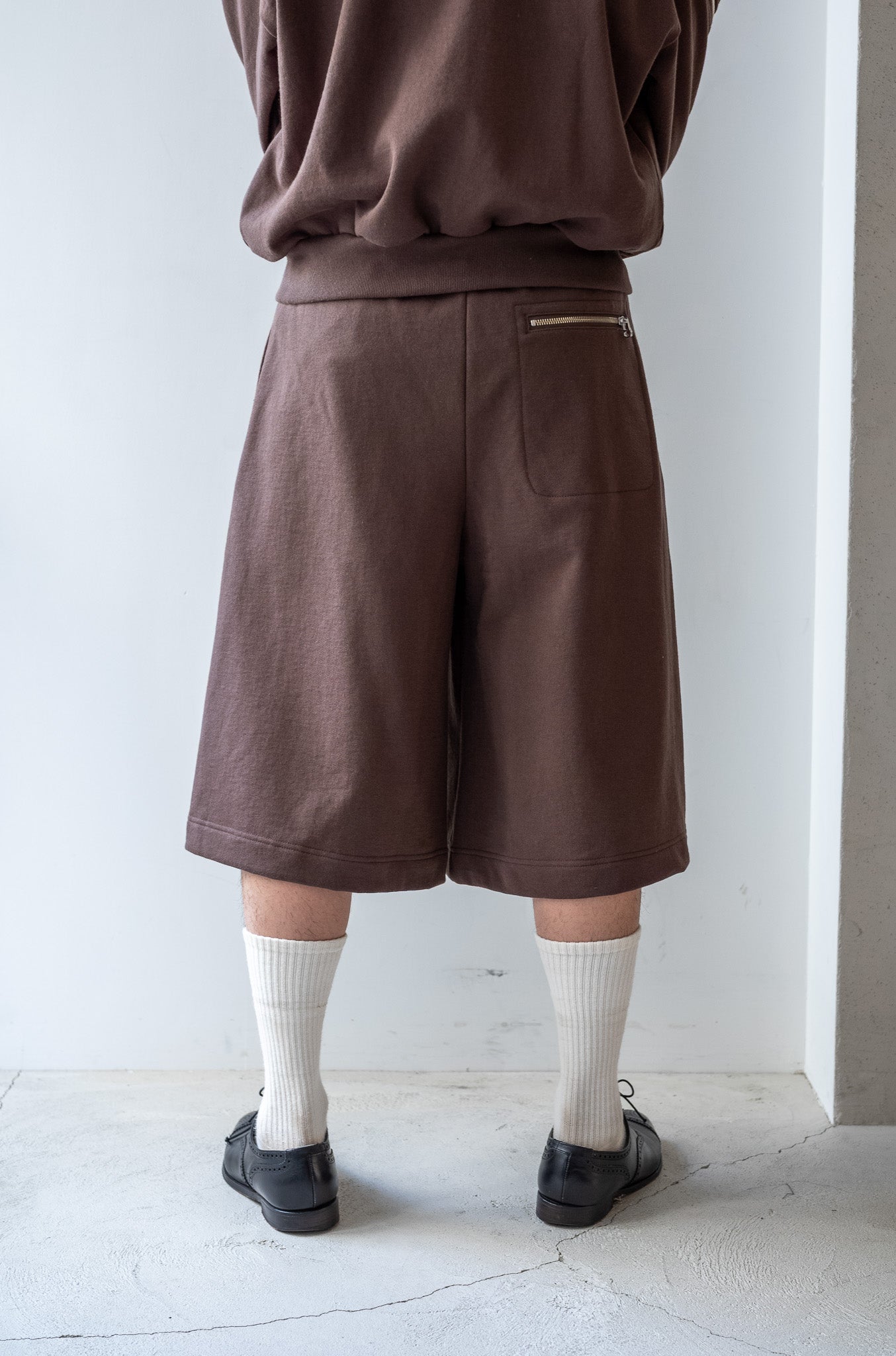 Double Tuck Hakama Sweat Shorts | cliché