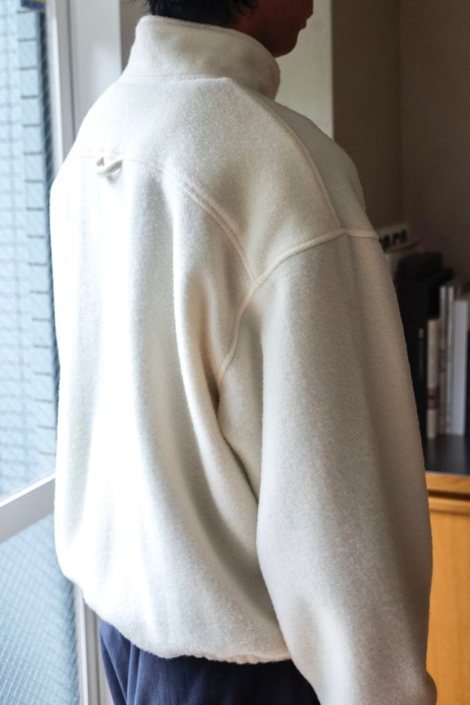 HALF ZIP FLEECE 〔IVORY〕