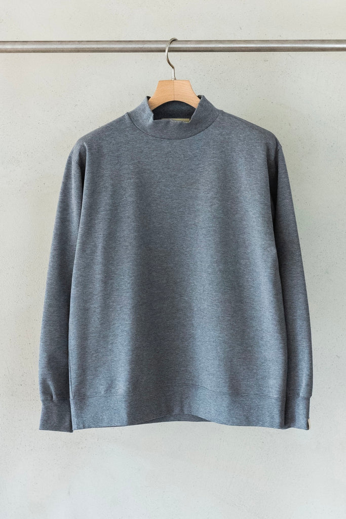 Mock Neck L/S Shirt