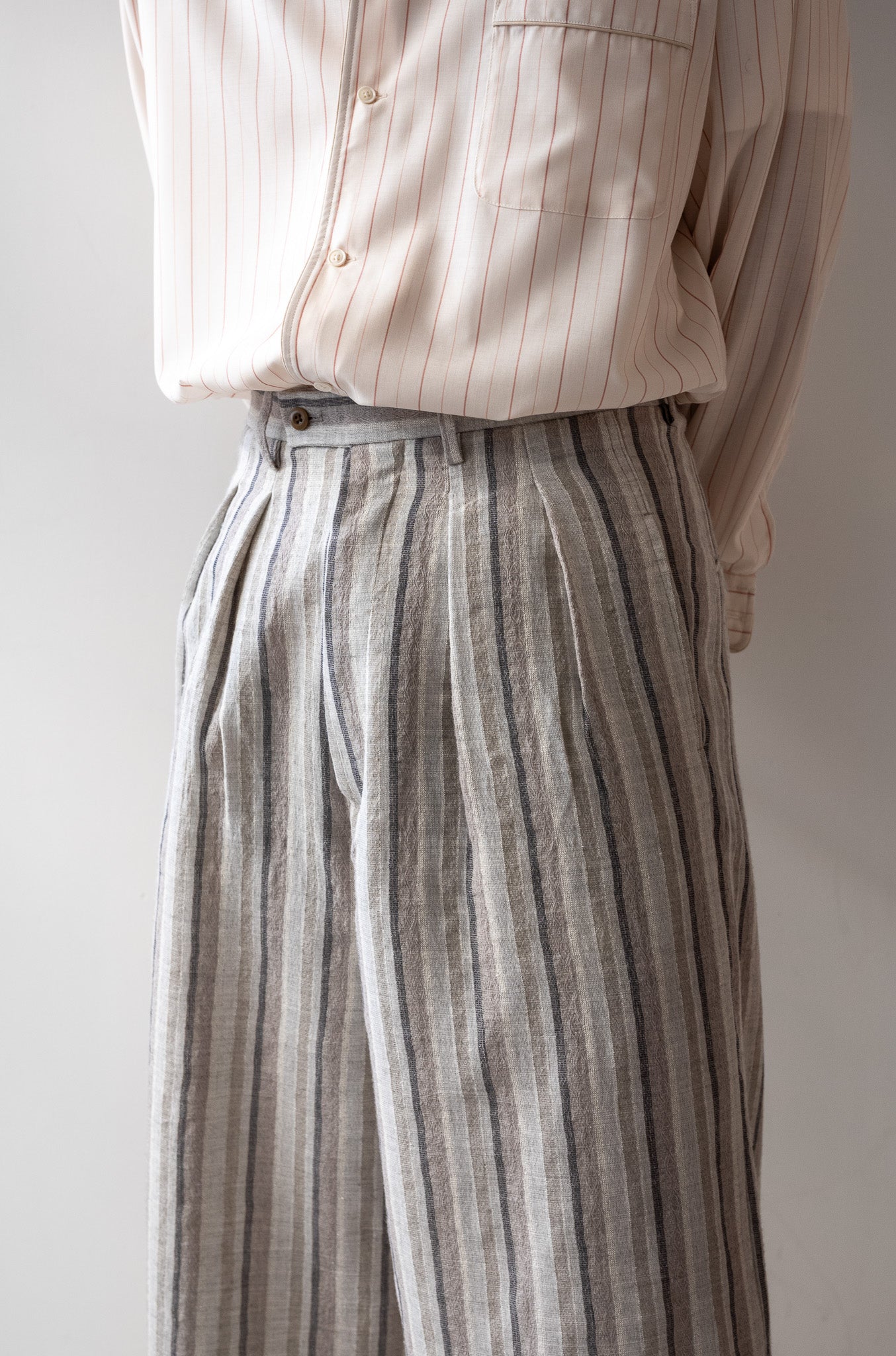 CROPPED TUCKED BAGGY PANTS | cliché
