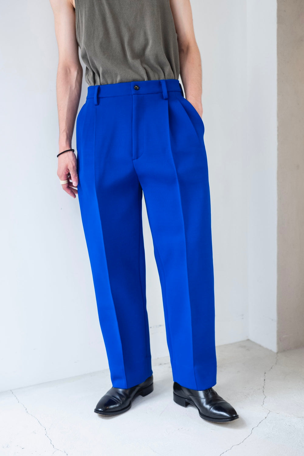パンツ Front pin tuck Half pants 64A0A643-AC88-4E3F-8829-