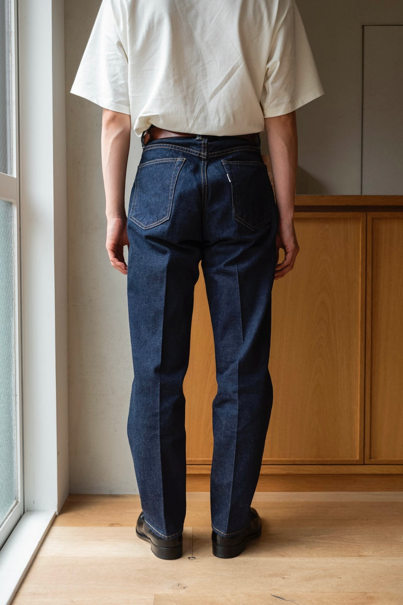 NEW〕Denim Tapered Trousers | cliché
