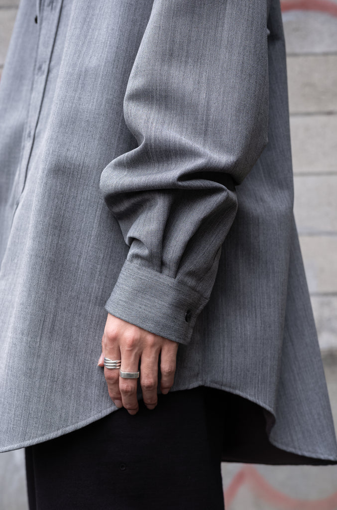 CCFA02UNI B 〈LYRIA SHARKSKIN SHIRT COAT〉