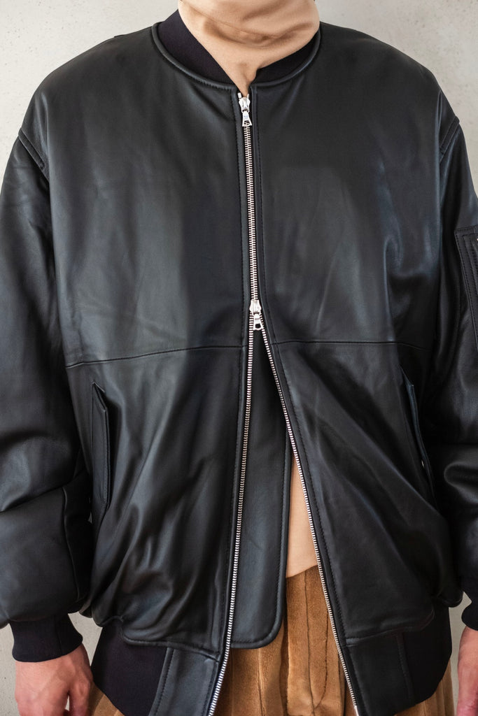 LEATHER FLIGHT JACKET