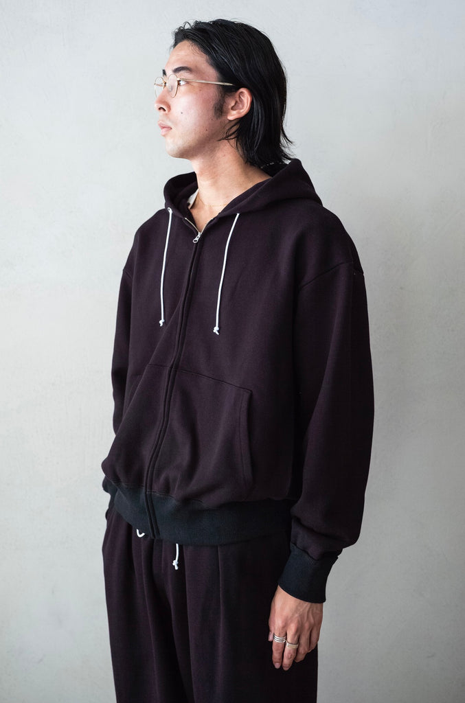 173 ZIP HOODIE