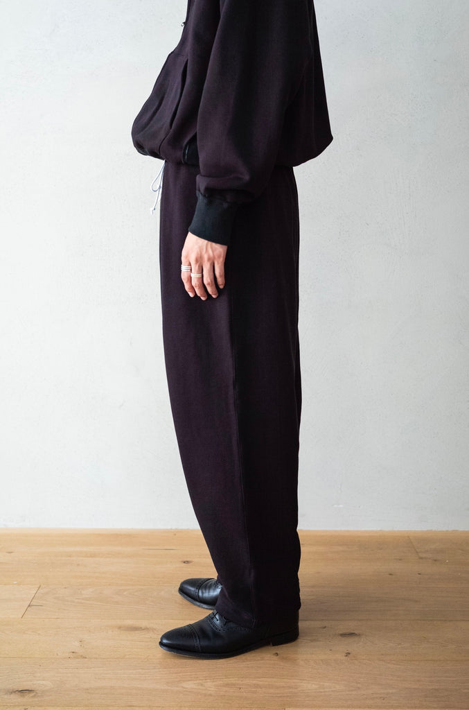 174 SWEAT PANTS