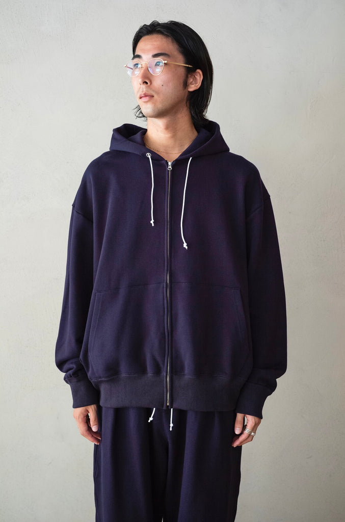 173 ZIP HOODIE