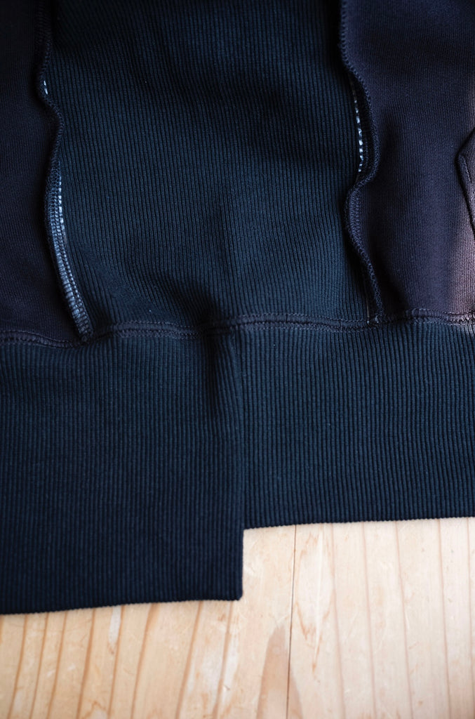 173 ZIP HOODIE
