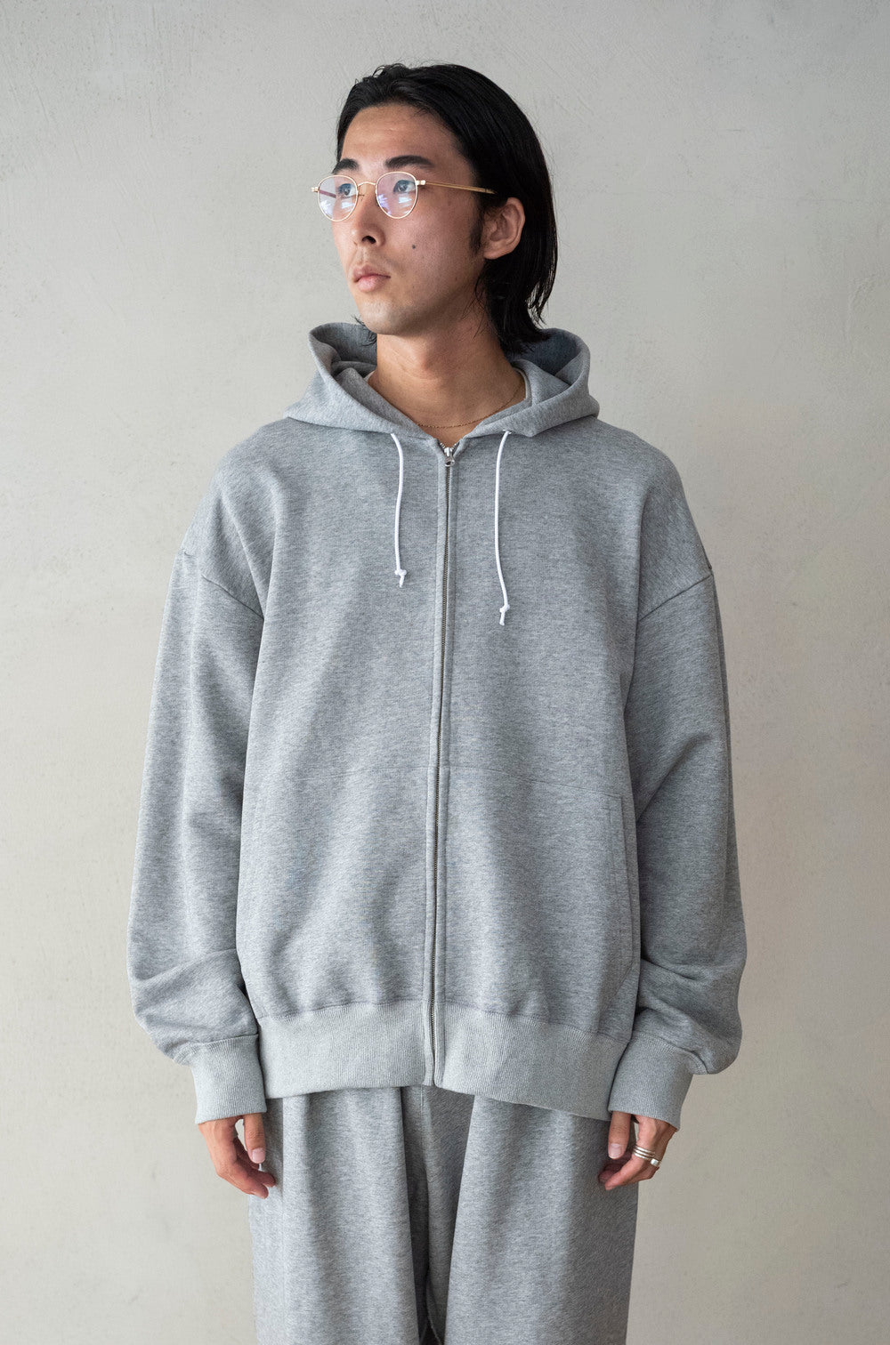 _173 ZIP HOODIE | cliché