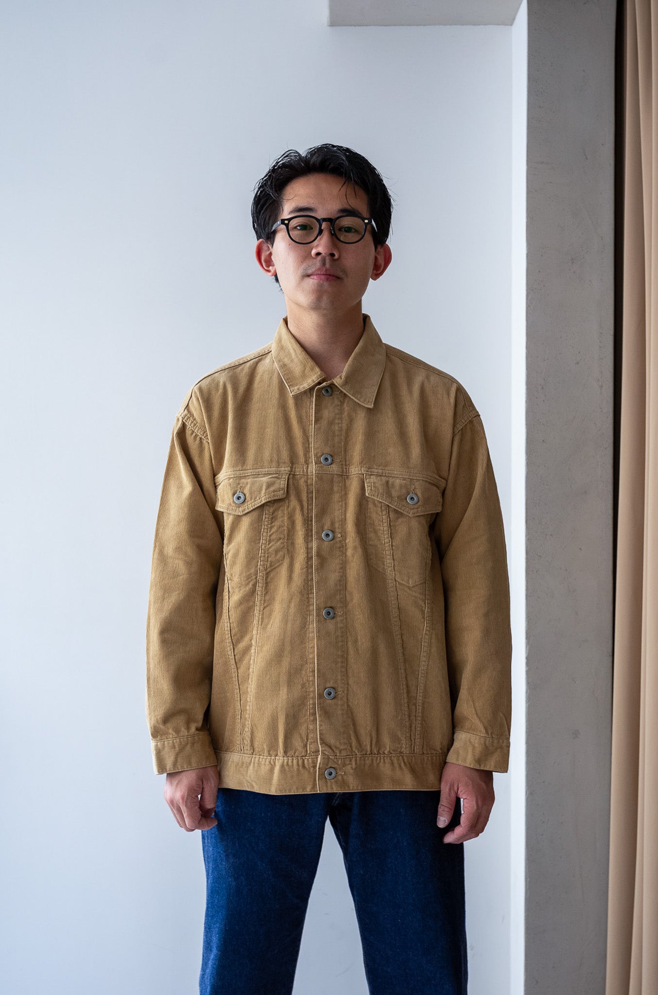 Fine Corduroy Trucker Jacket〔SAND BEIGE〕