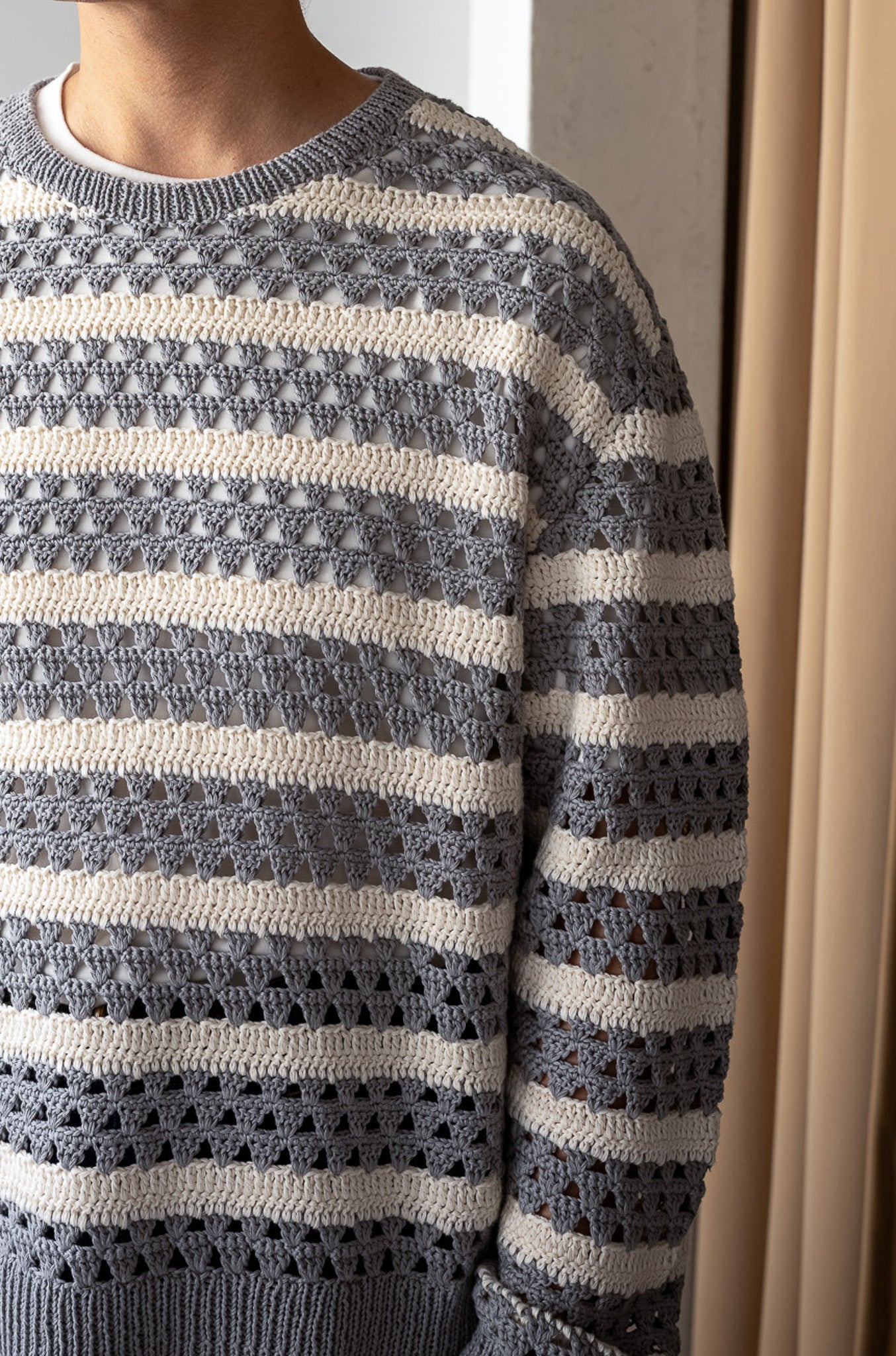 Crochet Horizontal Stripe Pullover 〔L/GRAY × MILK〕
