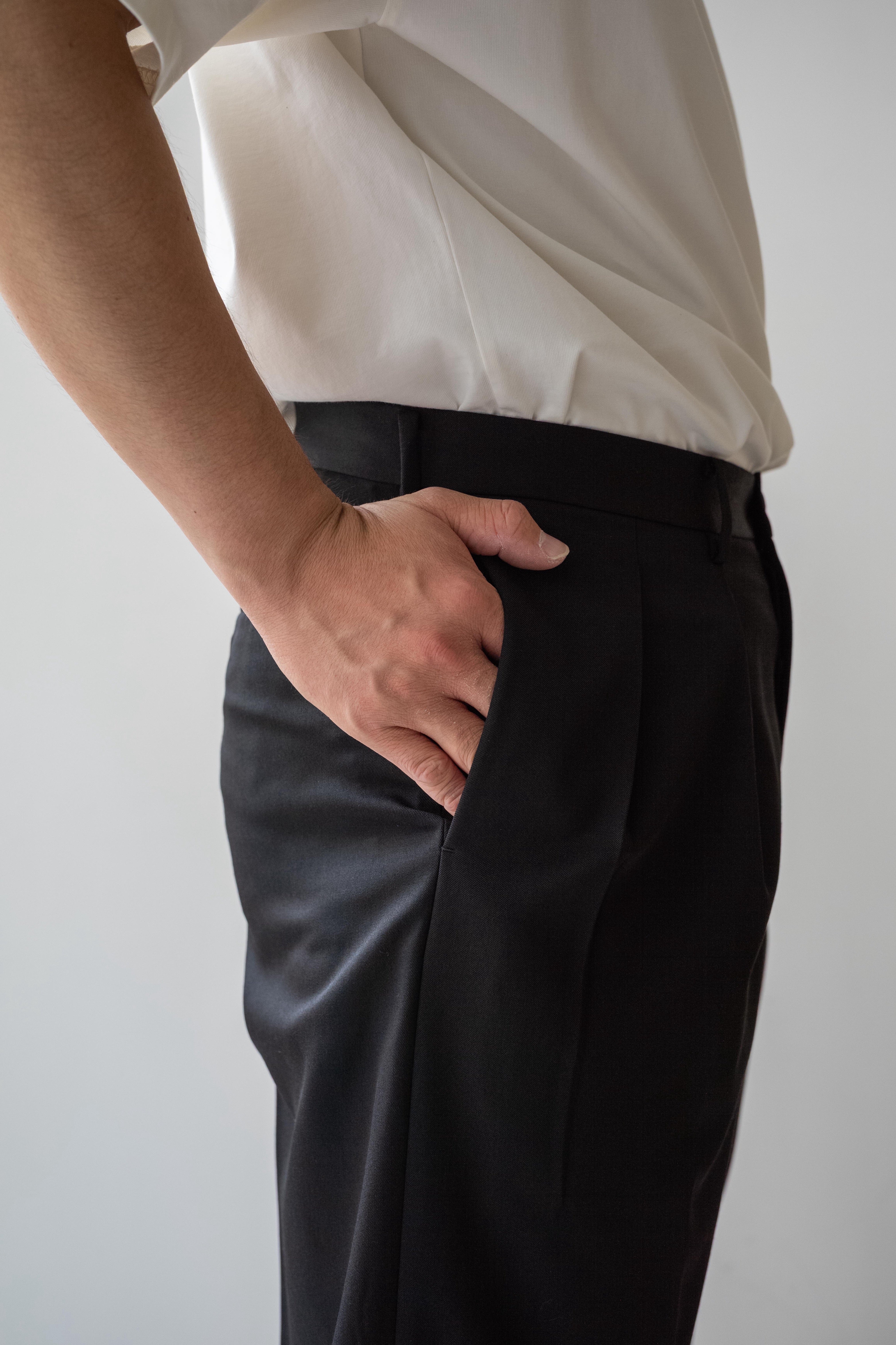 Proper Tailored Trousers 〔NOIR〕