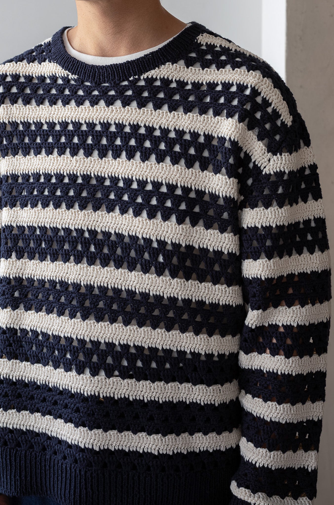Crochet Horizontal Stripe Pullover〔NAVY × MILK〕
