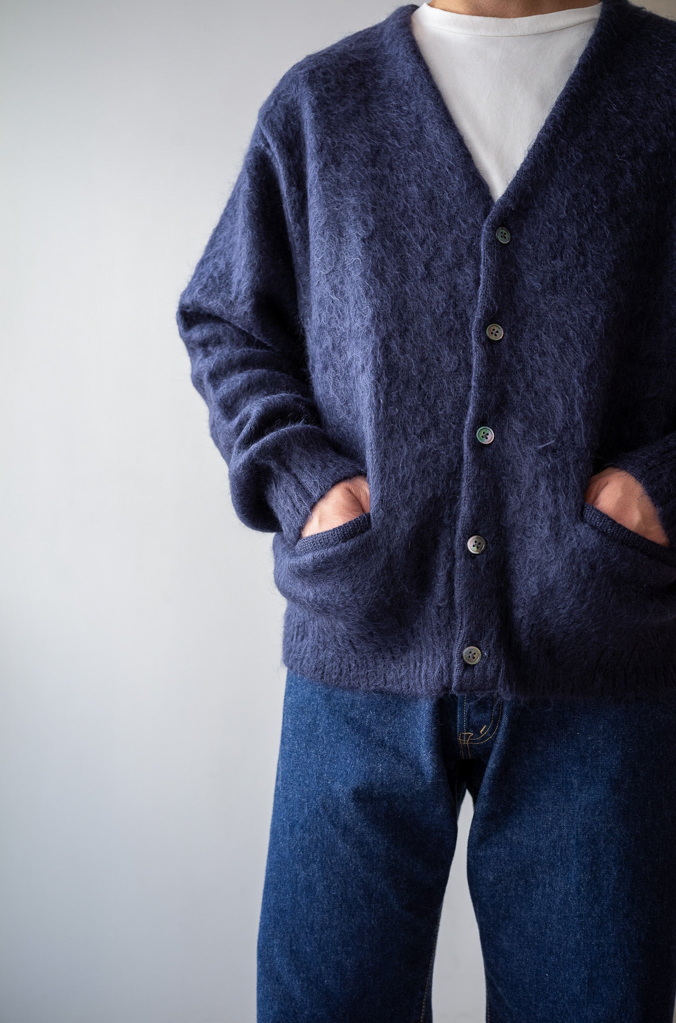 Stupid Shaggy Cardigan〔MID NIGHT〕