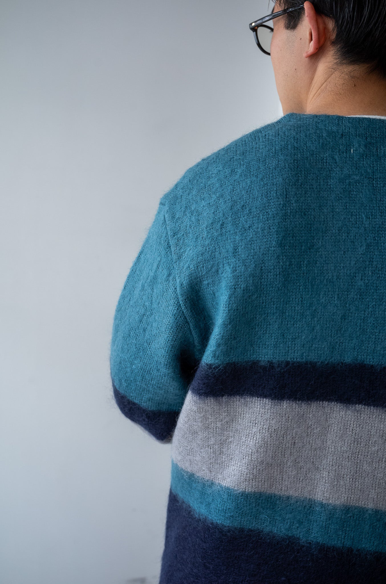 Stupid Shaggy Panel Cardigan〔NAVY BASE〕