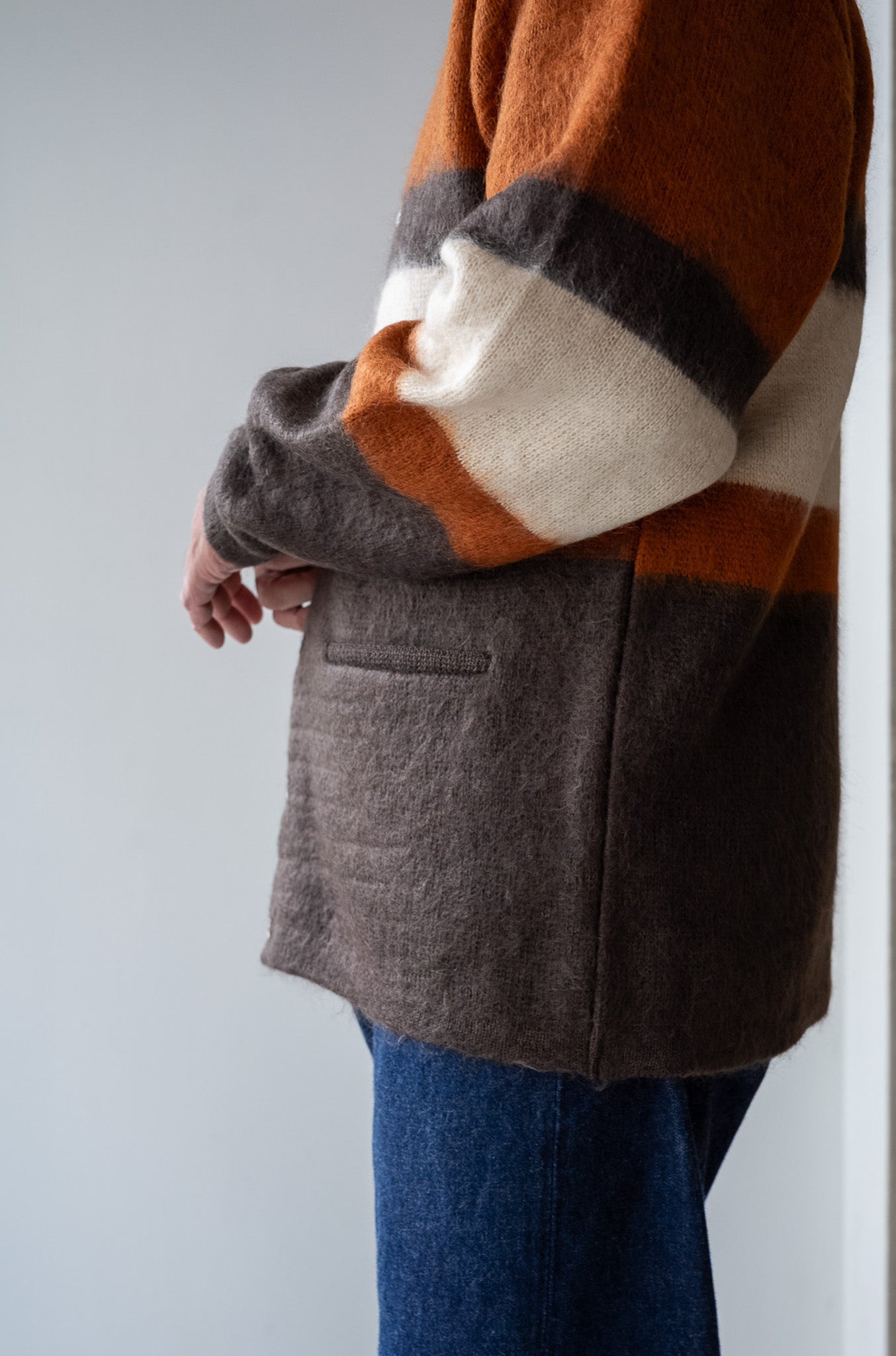 Stupid Shaggy Panel Cardigan〔BROWN BASE〕