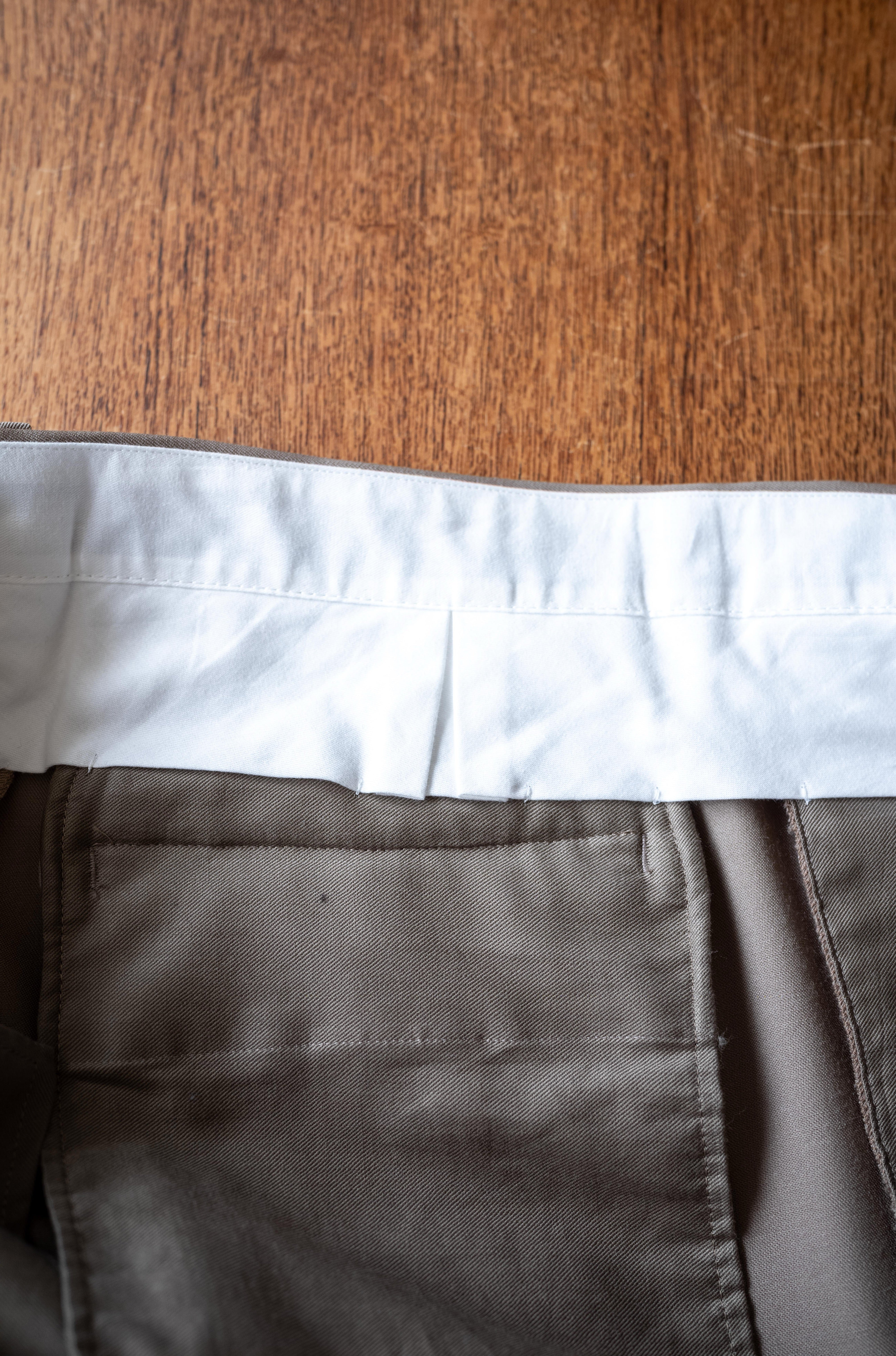 Proper Tailored Trousers 〔GREIGE〕