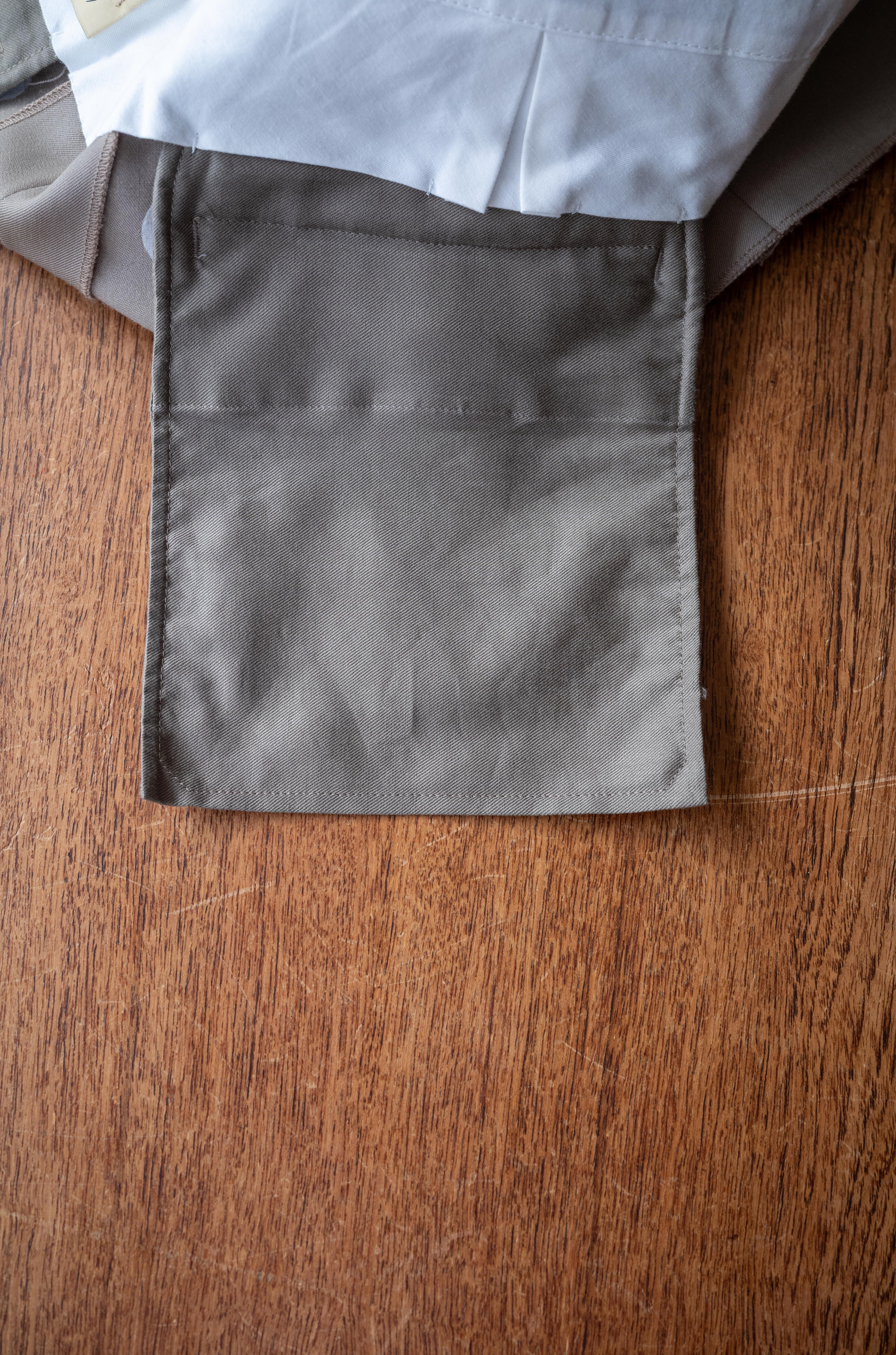 Proper Tailored Trousers 〔GREIGE〕