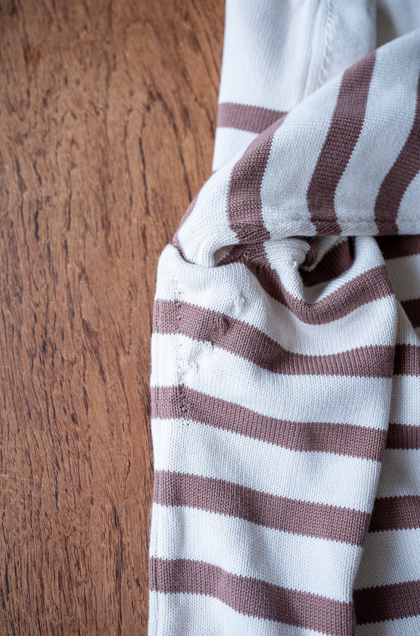 First Pick Suvin Gold Basque Knit〔MILK×ECRU〕