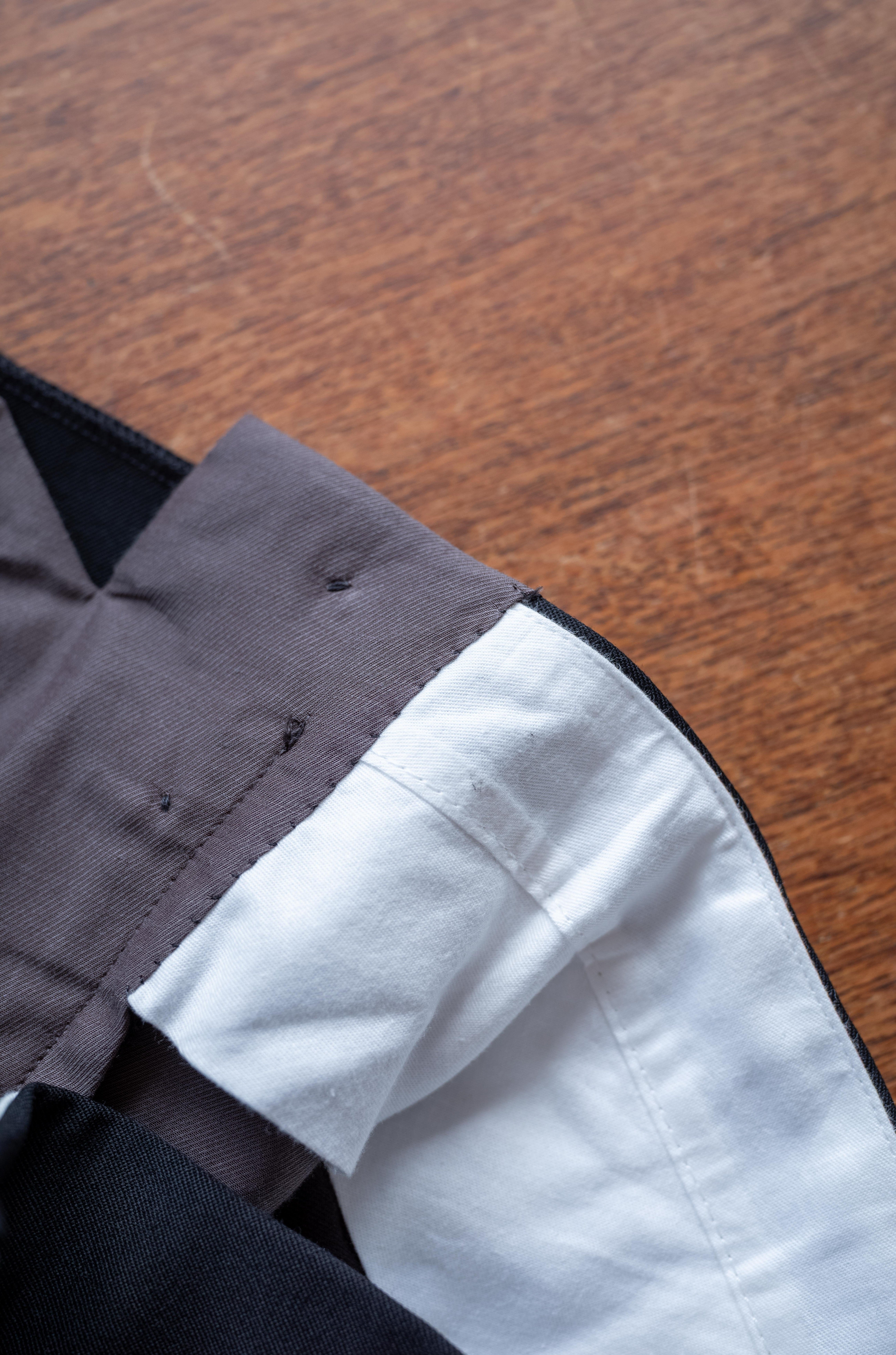 Proper Tailored Trousers 〔NOIR〕