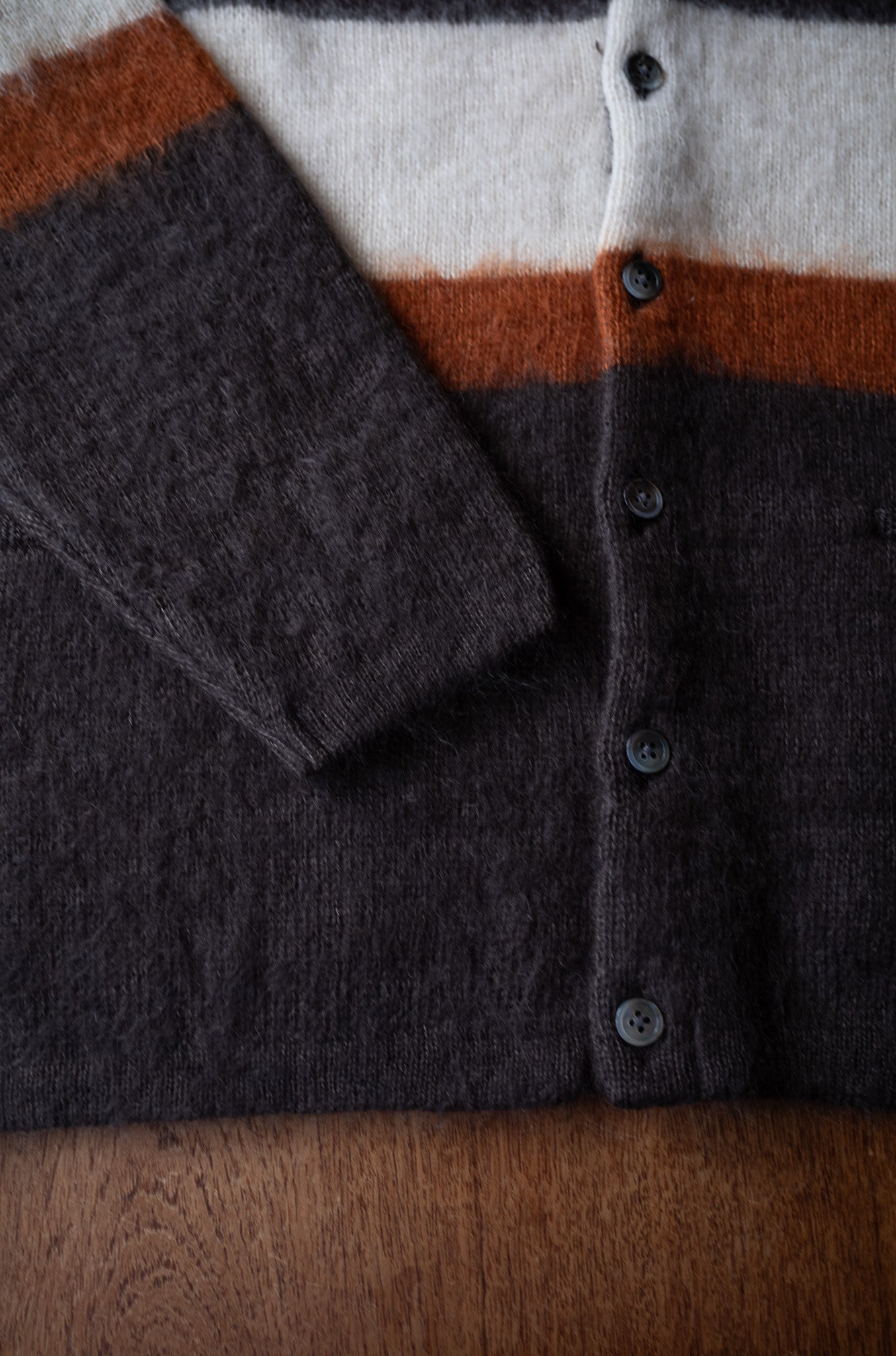Stupid Shaggy Panel Cardigan〔BROWN BASE〕