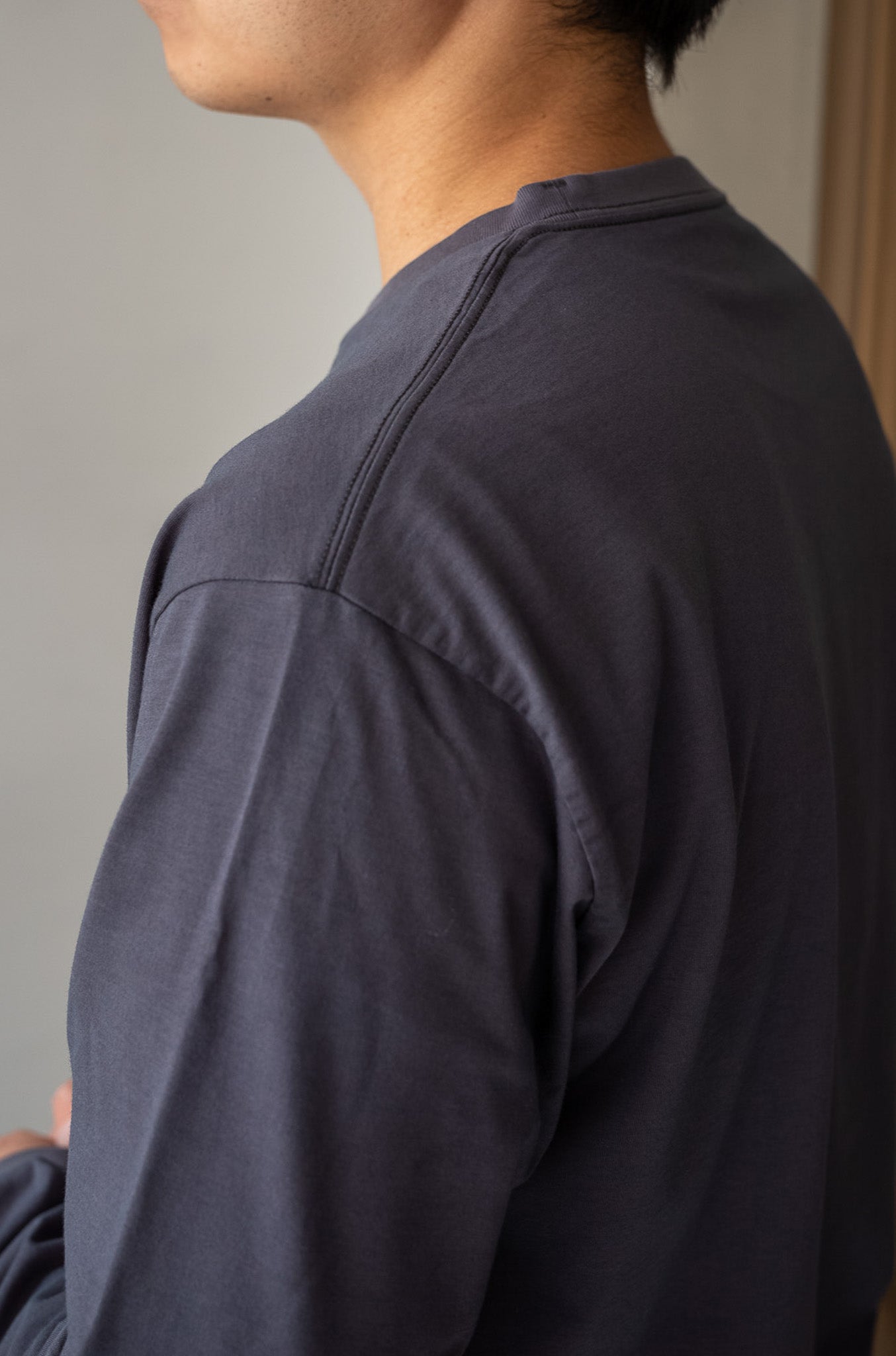 Essential L/S Tee 〔GRAY〕
