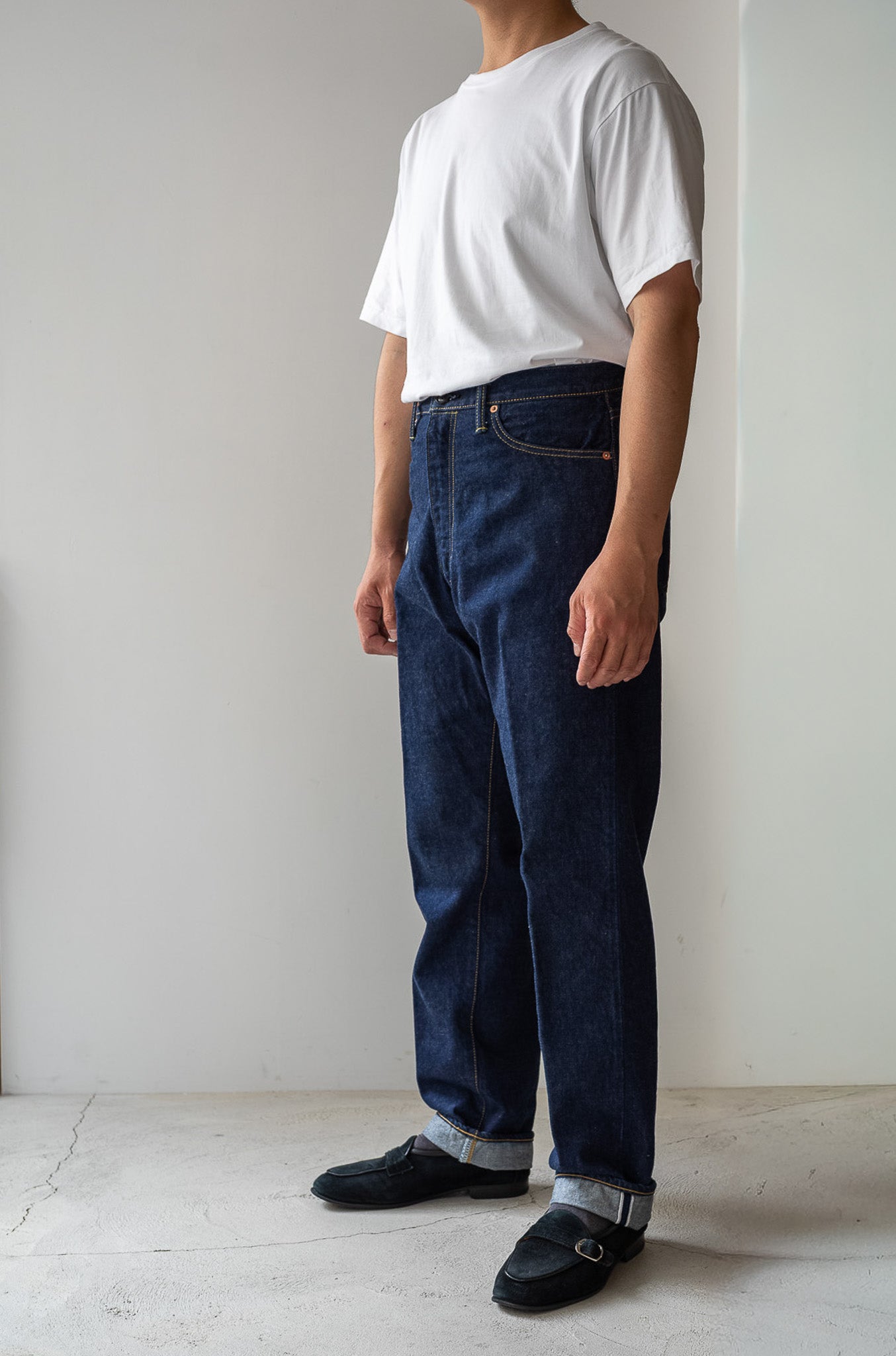 Denim Tapered Trousers 〔INDIGO〕